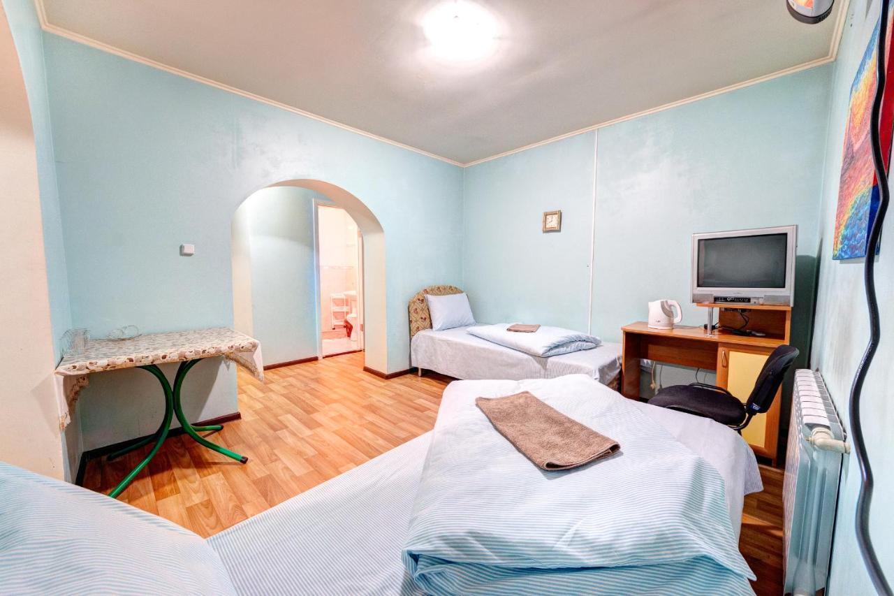 Hotel Zvezda เคียฟ ภายนอก รูปภาพ