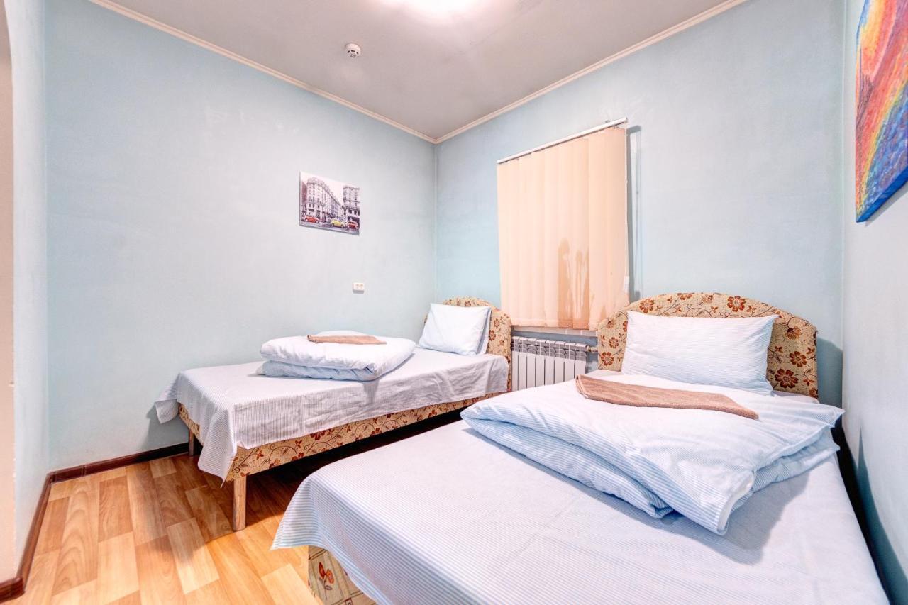 Hotel Zvezda เคียฟ ภายนอก รูปภาพ