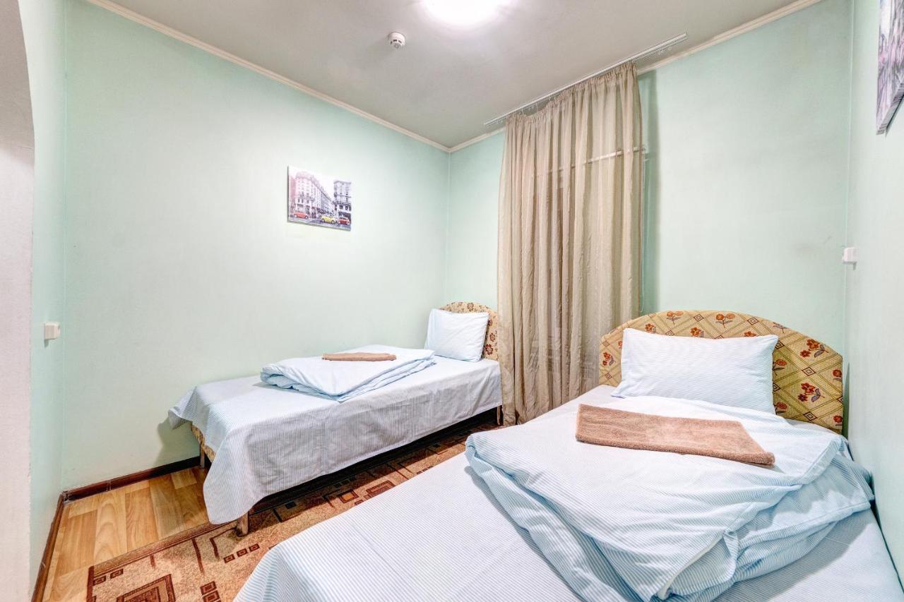 Hotel Zvezda เคียฟ ภายนอก รูปภาพ